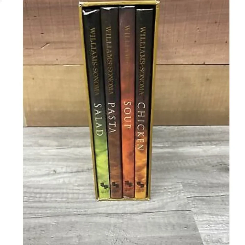 EUC Williams & Sonoma 4 cookbook set (Pasta,Chicken,Soup,Salad)